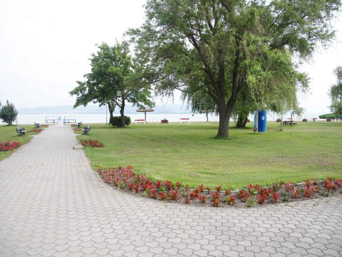 Apartment Balatonbereny 4 Zewnętrze zdjęcie